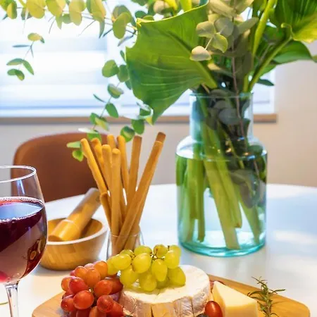 Olive Apartment